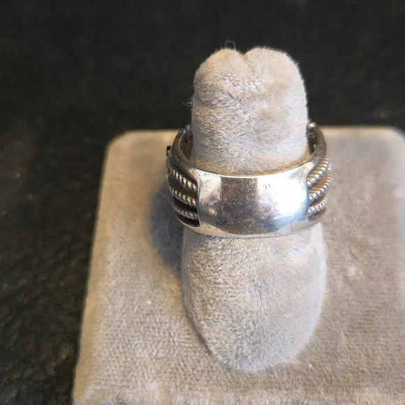 Brighton Retired Marcasite Ring Size 7.5 - Picture 3 of 8